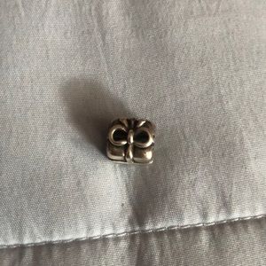 Pandora Jewelry - Retired Present Charm | Pandora Pandora Jewelry - Retired Present Charm | Pandora